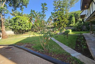 4 Bed House with En Suite in Runda - 4