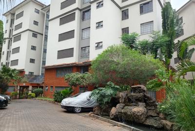 3 Bed Apartment with En Suite in Rhapta Road