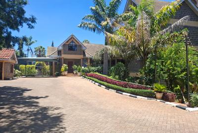 2 Bed Apartment with En Suite at Lavington