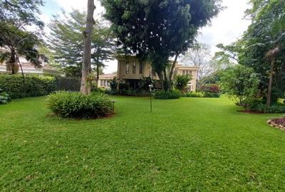 5 Bed Villa with En Suite in Karen