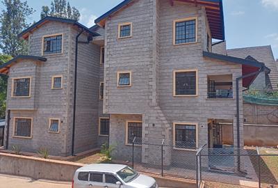 5 Bed Villa with En Suite at Lavington