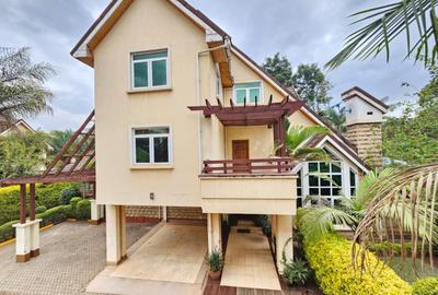 5 Bed Villa with En Suite in Lavington - 4