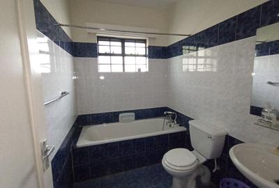 2 Bed Apartment with En Suite at Near Sarit Centre