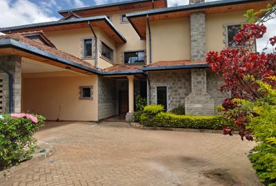 5 Bed Villa with En Suite in Karen