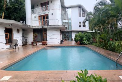 2 Bed House with En Suite in Nyari - 2