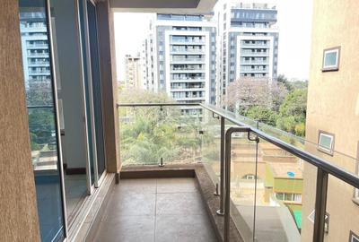 4 Bed Apartment with En Suite in Riverside