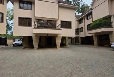 5 Bed Townhouse with En Suite at Muthangari Drive