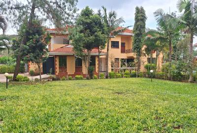 5 Bed House with Staff Quarters in Nyari