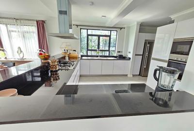 4 Bed Townhouse with En Suite in Kiambu Road