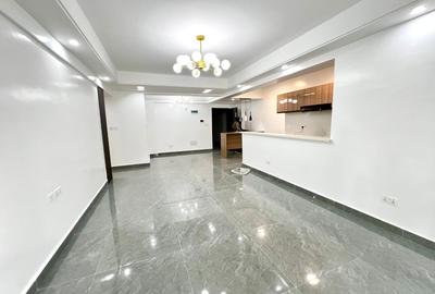 2 Bed Apartment with En Suite at Riverside Dr - 3