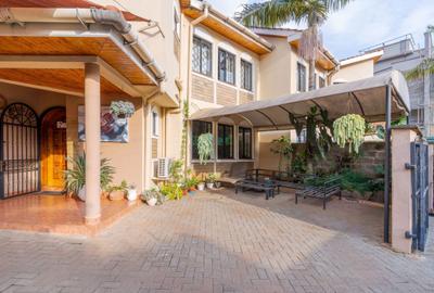 4 Bed Townhouse with En Suite in Lavington