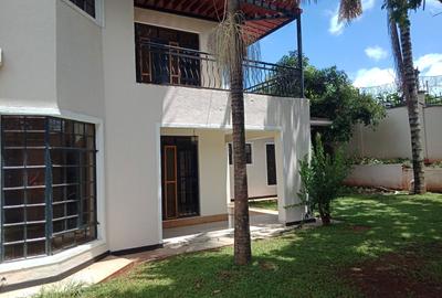 4 Bed Townhouse with En Suite in Kiambu Road