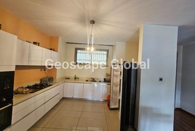 3 Bed Apartment with En Suite in Westlands Area