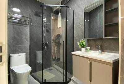 3 Bed Apartment with En Suite at Wood Avenue - 3