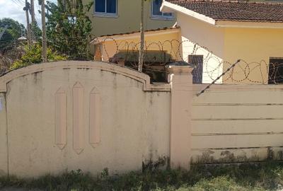 3 Bed House with En Suite at Bamburi - 3