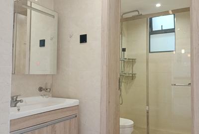 2 Bed Apartment with En Suite in Lavington - 3