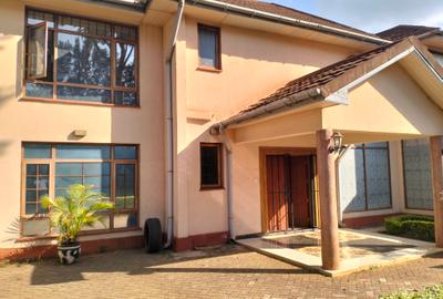 4 Bed Townhouse with En Suite in Runda