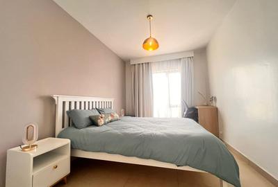 Serviced 1 Bed Apartment with En Suite in Lavington - 3