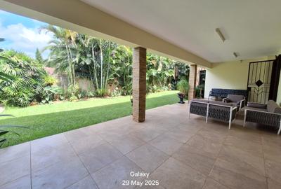 5 Bed Townhouse with En Suite at Kyuna Road - 4