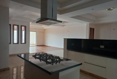 4 Bed Apartment with En Suite in Kileleshwa - 2