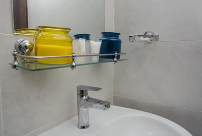 Serviced 1 Bed Apartment with En Suite at Argwings Kodhek - 3