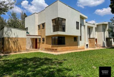 4 Bed Villa with En Suite in Karen