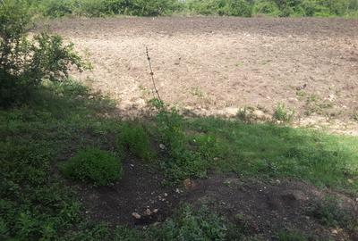 2 ac Land in Kiserian