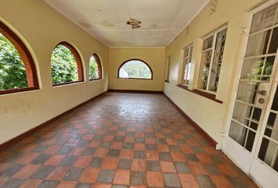 6 Bed House with En Suite in Thigiri