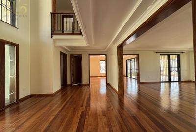 5 Bed Villa with En Suite in Loresho