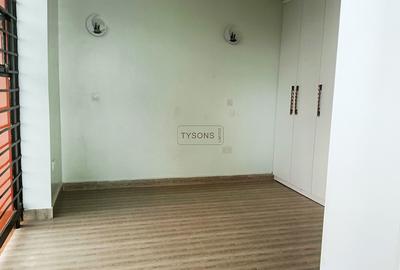 4 Bed House with En Suite in Utawala - 4