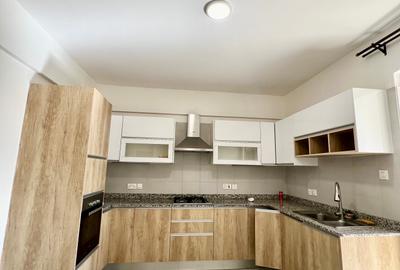 3 Bed Apartment with En Suite in Kileleshwa - 4