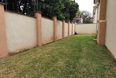 4 Bed Villa with En Suite at Lavington