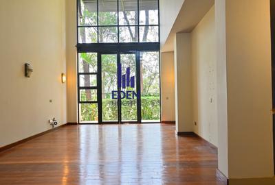 3 Bed Apartment with En Suite in Westlands Area