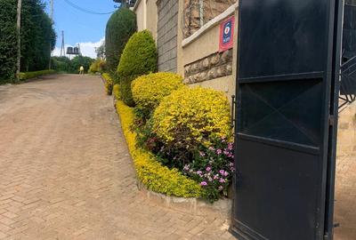 4 Bed Townhouse with En Suite at Kerarapon Drive