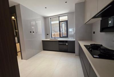 5 Bed Villa with En Suite at Jacaranda Avenue - 2