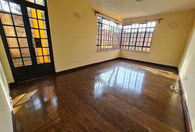 5 Bed Townhouse with En Suite at Kiambu Road