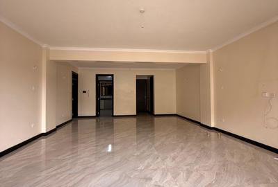 3 Bed Apartment with En Suite in Kileleshwa