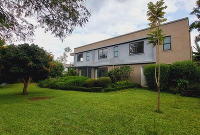 4 Bed Townhouse with En Suite in Runda