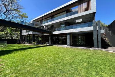 5 Bed Townhouse with En Suite at Kitisuru