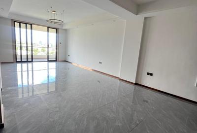 3 Bed Apartment with En Suite at Riverside Drive