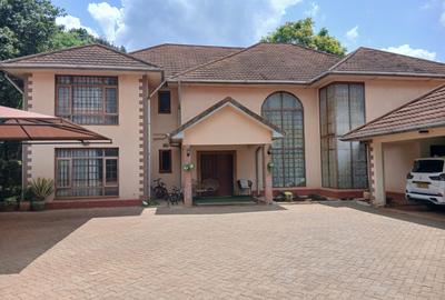 5 Bed Villa with En Suite in Runda - 4