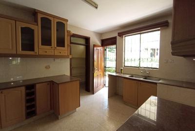 4 Bed Townhouse with En Suite at Eldama Ravine Rd - 4