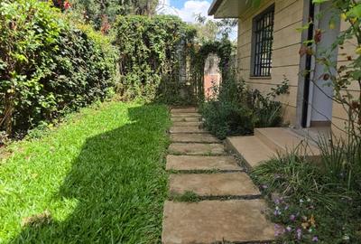 Serviced 2 Bed Apartment with En Suite in Karen - 4