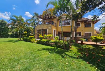 5 Bed House with En Suite in Runda