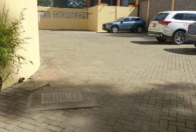 2 Bed Apartment with Parking in Karen Hardy