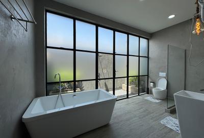 3 Bed House with En Suite in Karen