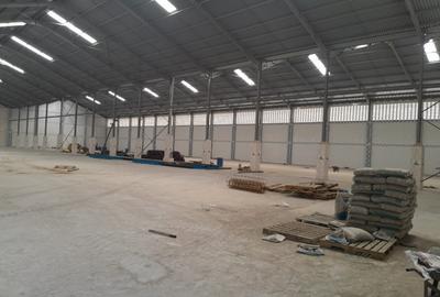 96,229 ft² Warehouse with Service Charge Included at Off Refineries Road - 3