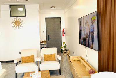 Furnished 1 Bed Apartment with En Suite at Wood Avenue - 2