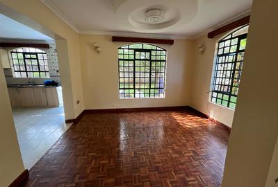 4 Bed Townhouse with En Suite in Runda