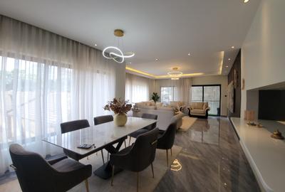 Serviced 4 Bed Apartment with En Suite at 6Th Avenue - 2